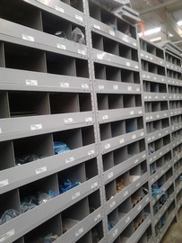 prateleiras estoque industrial